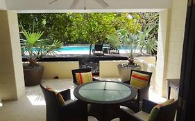 Brownes Condominium 2